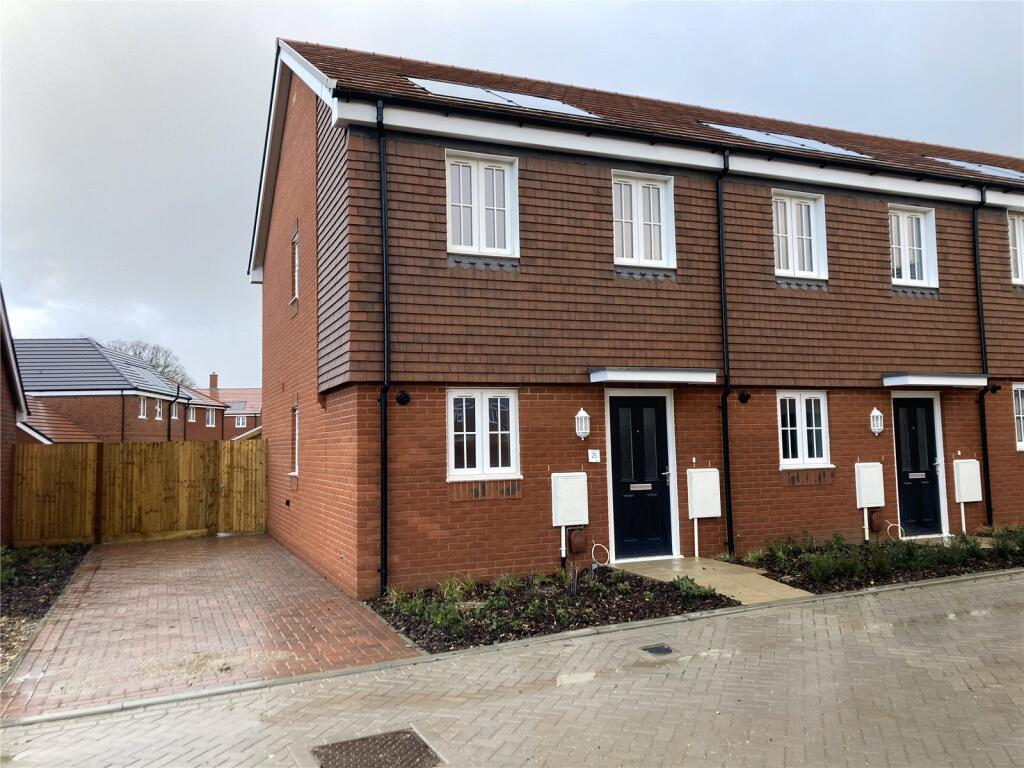 Main image of property: Maddoxford Lane, Botley, Southampton, Hampshire, SO32