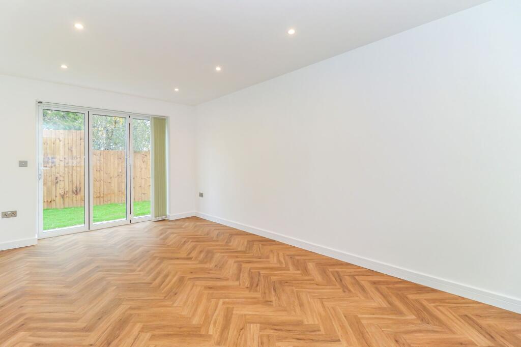 Parnell Close, Abbots Langley, WD5 photo 3