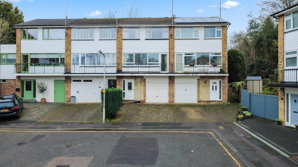 Main image of property: Valley Drive, Sevenoaks