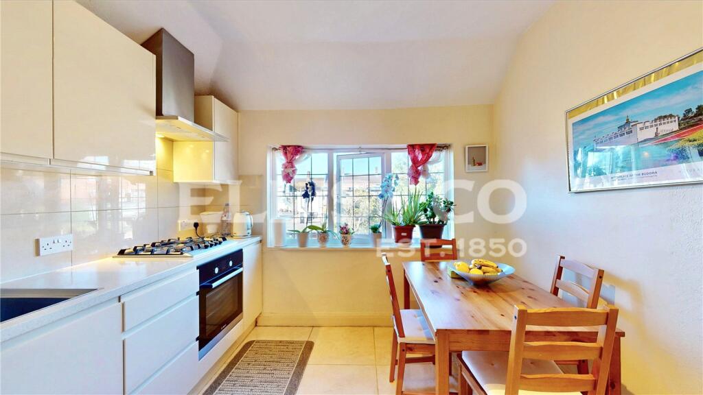 Apartment in London - View 2