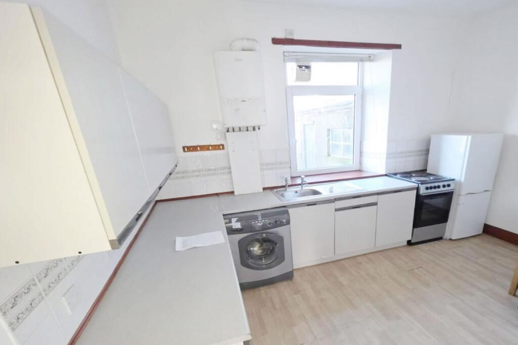 Additional image 3 of 72A, Hutcheon Street (Eastmost FFF), Aberdeen, AB253TB