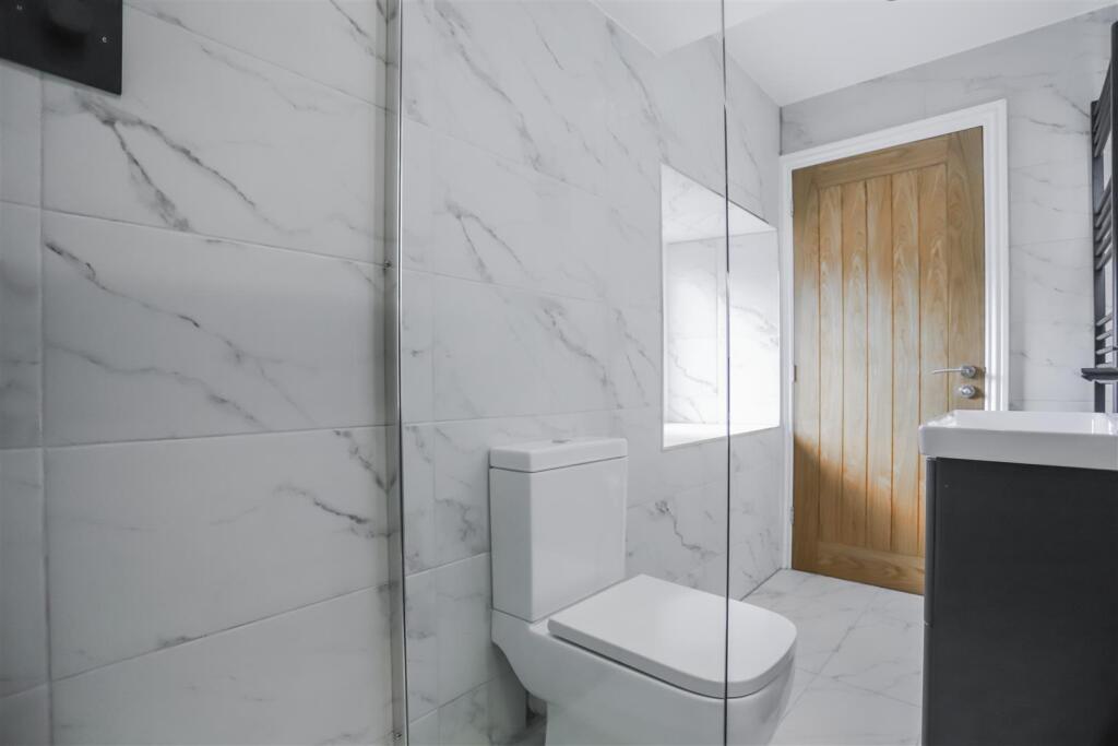 Apartment in Blackburn - View 5