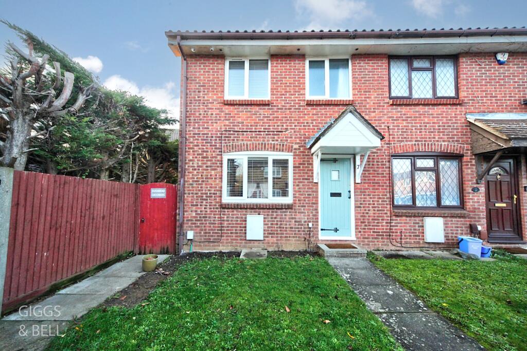Main image of property: Luton, Bedfordshire, LU2