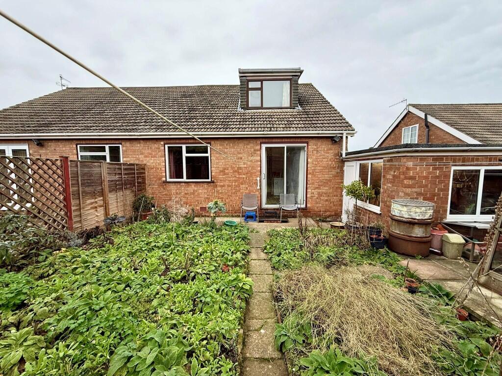 Thames Avenue, Guisborough, North Yorkshire, TS14 photo 4