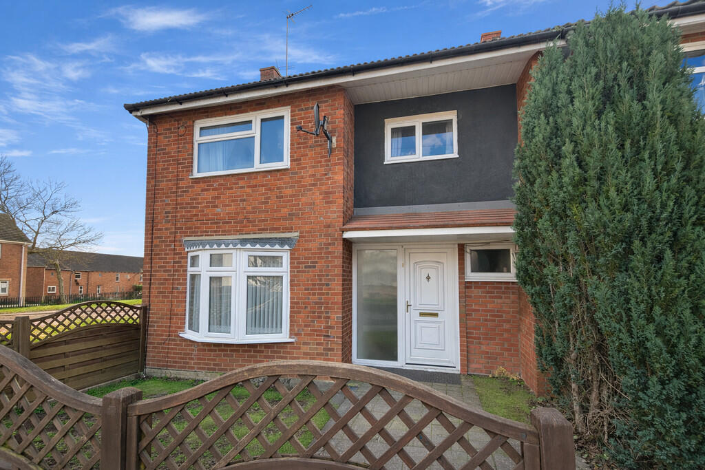 Main image of property: Broom Walk 