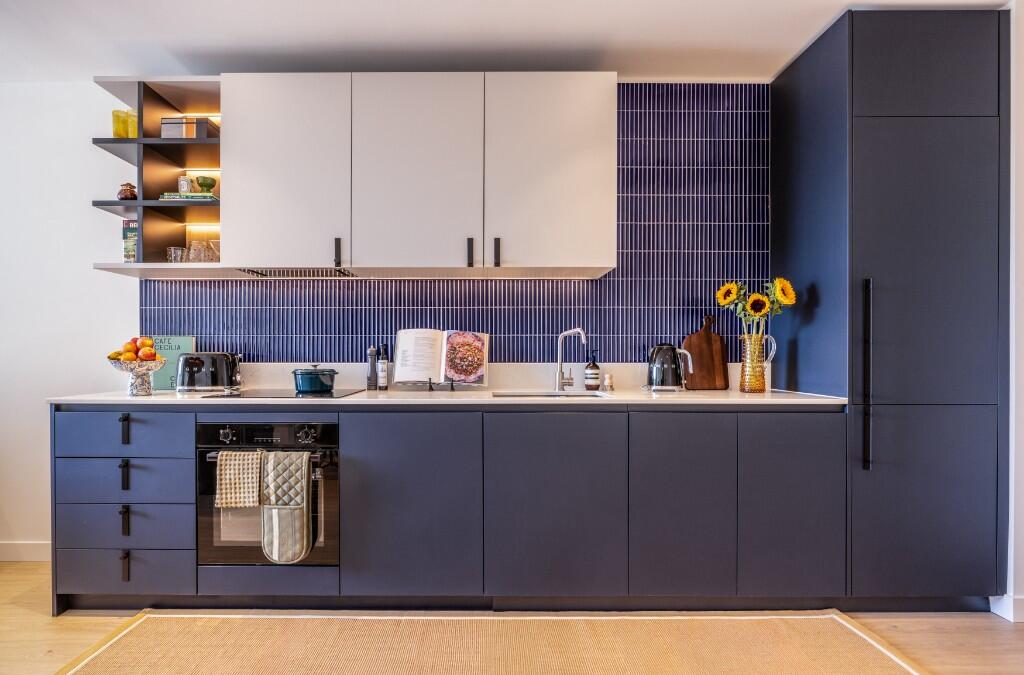Apartment in London - View 3
