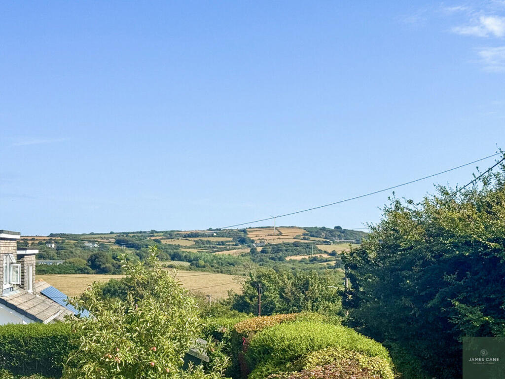 House in Stithians - View 2