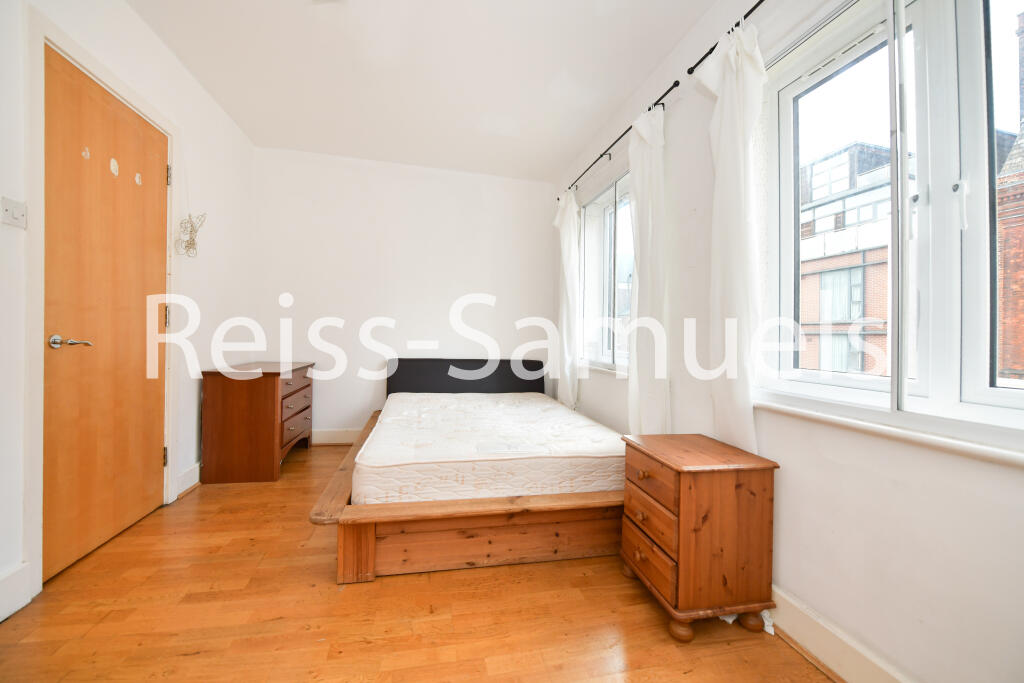 6 bedroom town house for rent