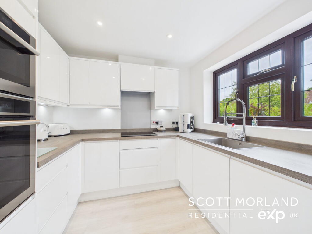 House in Reading - View 5