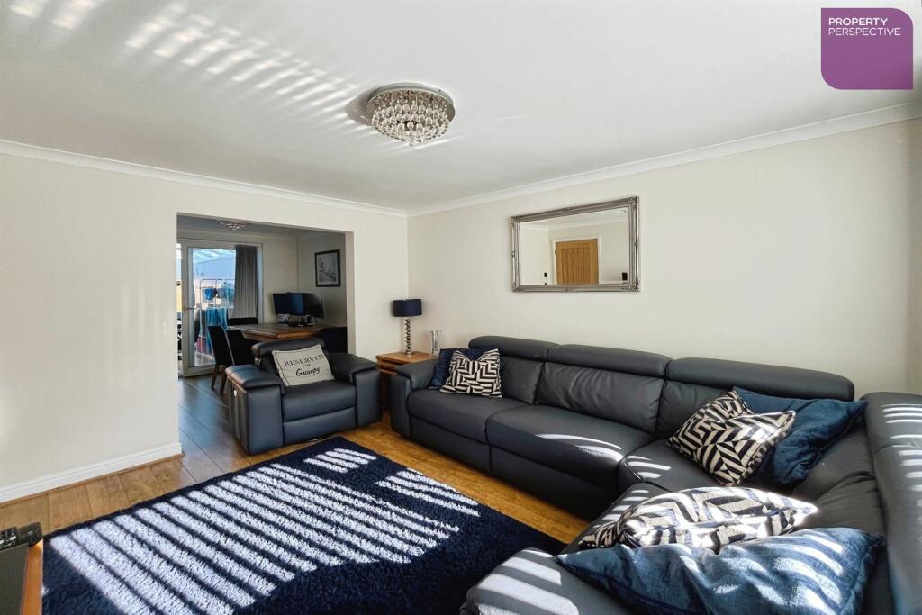 House in Llandudno - View 3