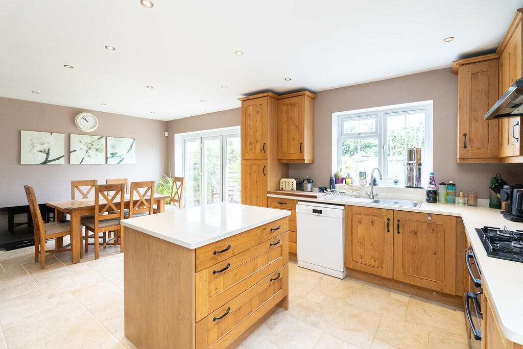 Nower Road, Dorking photo 2