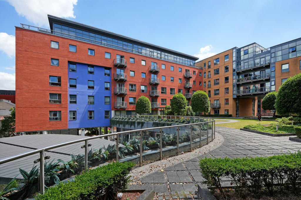 2-bed flat on West One City, Fitzwilliam Street, Sheffield, £160,000