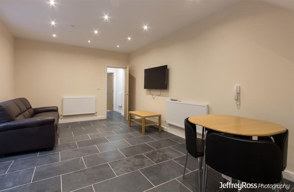 Colum Road, Cathays - View 3