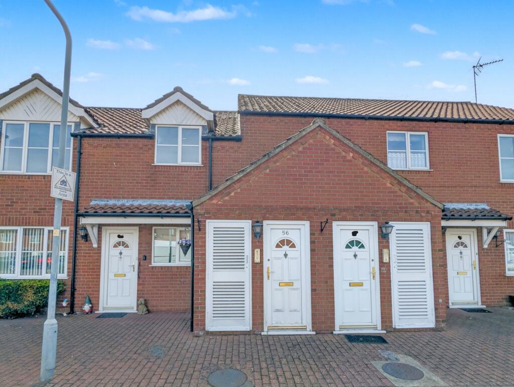 Main image of property: Sutton Court, Skegness, PE25