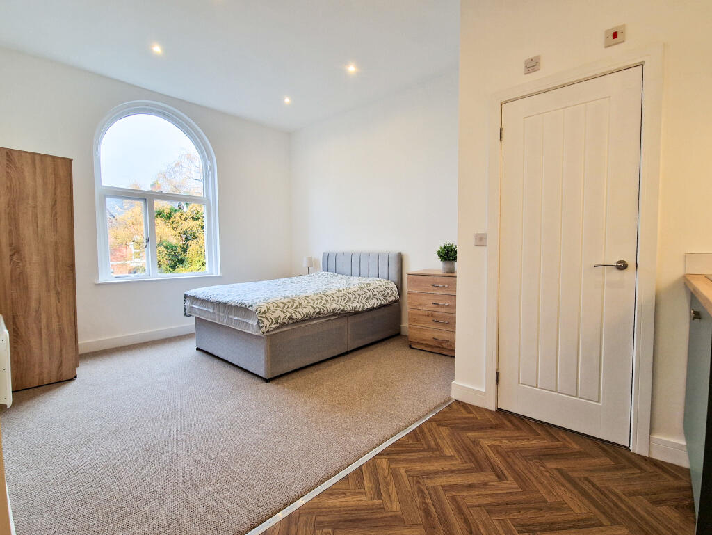 Main image of property: Park Road Moseley B13 8AB