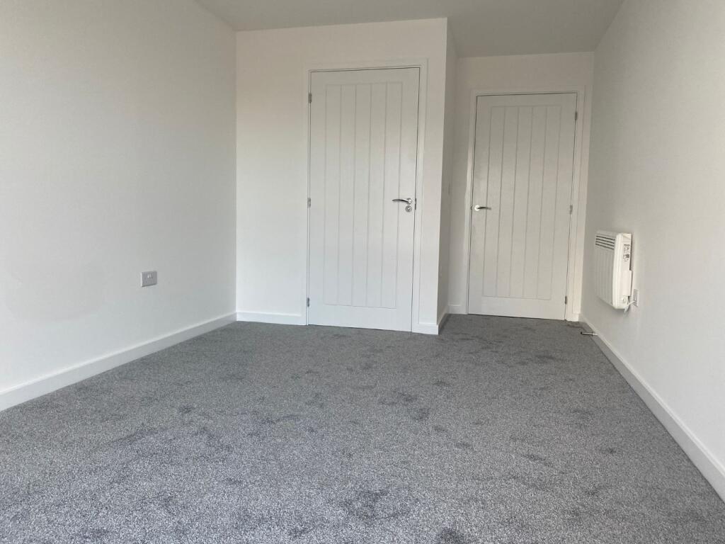 Apartment in Dartford - More