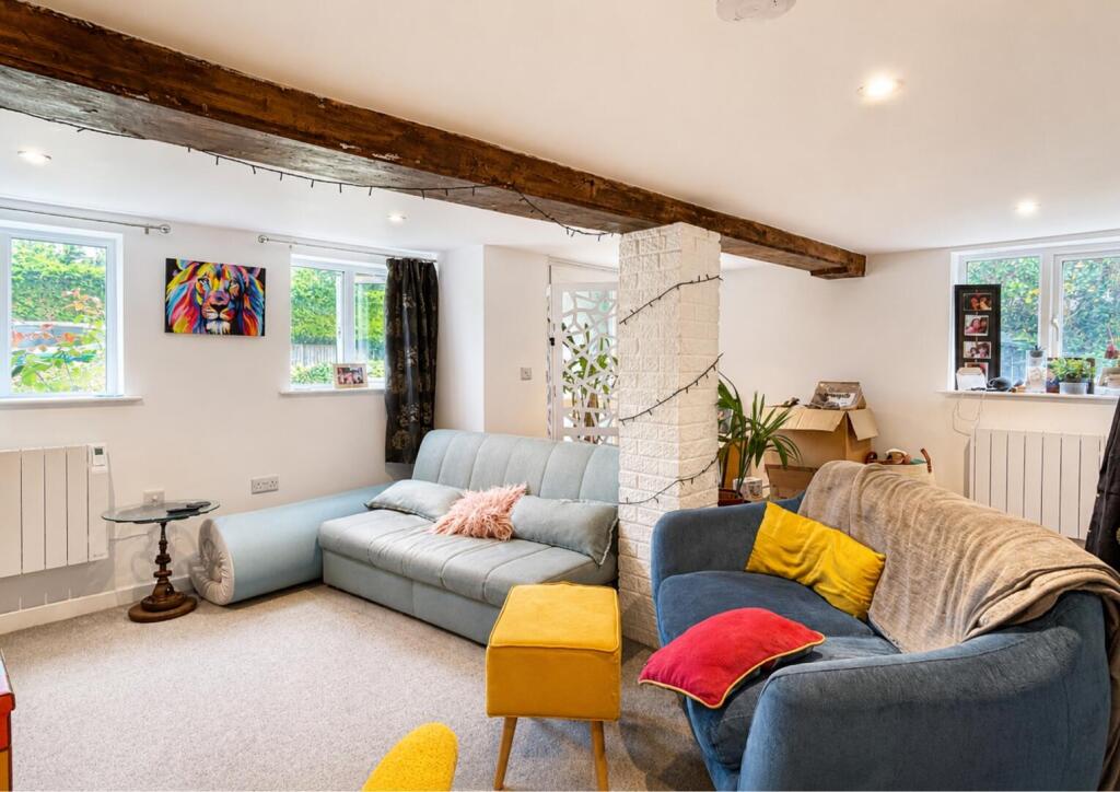 House in Chapmanslade - View 6