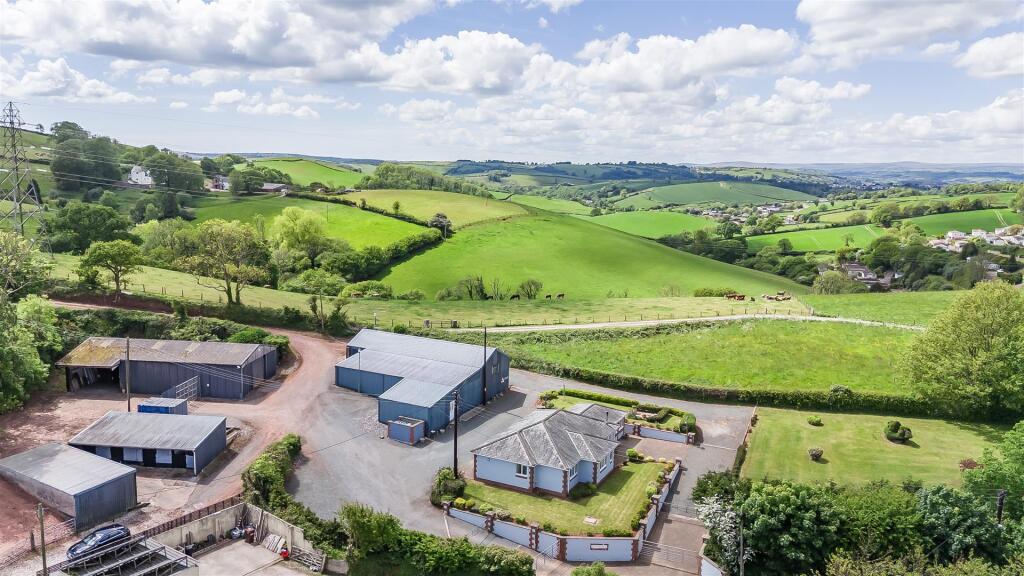 Main image of property: Totnes Road, Paignton