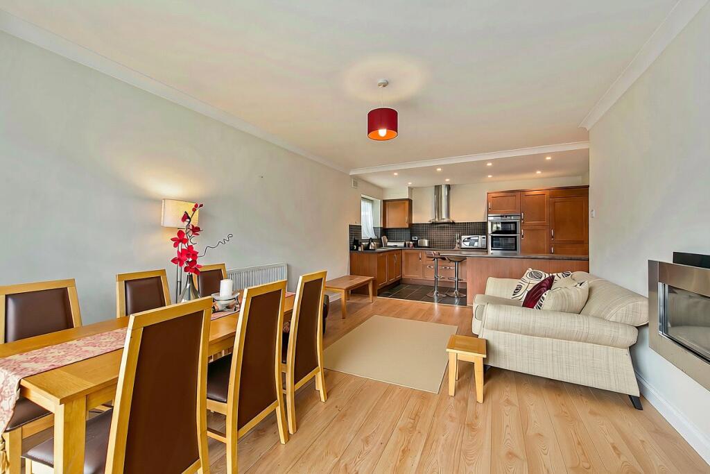 Apartment in London, East Twickenham, St Margarets - View 4