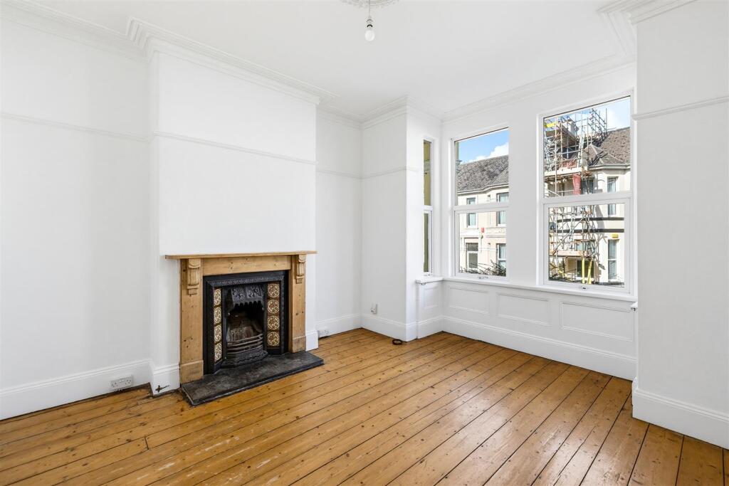 House in Plymouth, Peverell - View 2