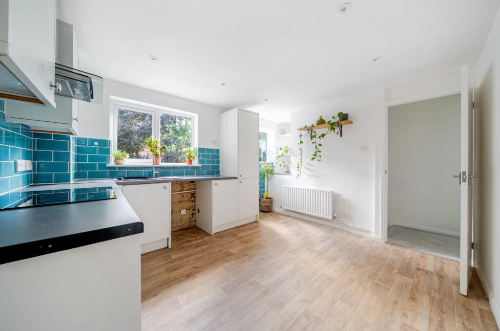 Main image of property: Merrow Court, Levylsdene, Guildford, Surrey, GU1