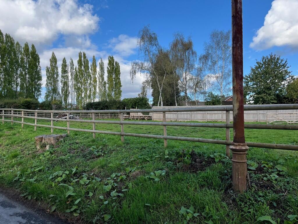 Main image of property: Sinton Green, Hallow