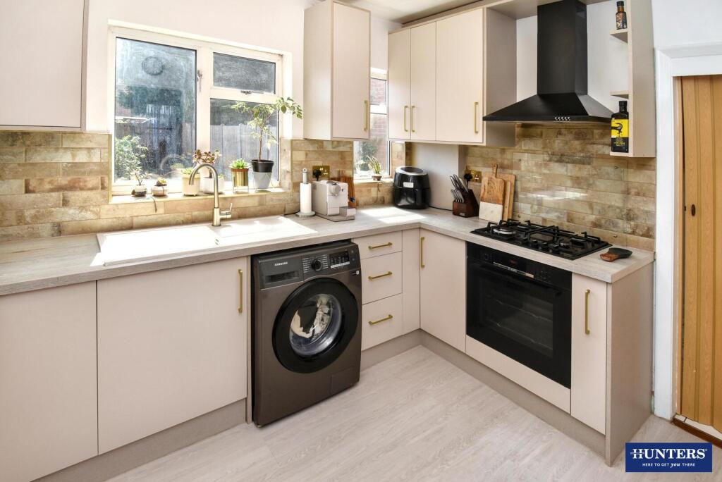 Main image of property: The Crescent, Wigston