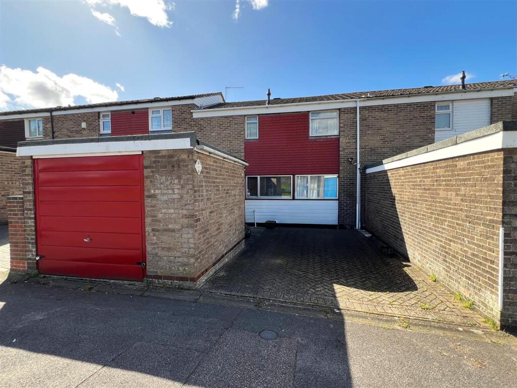 Main image of property: Cambrian Way, Basingstoke