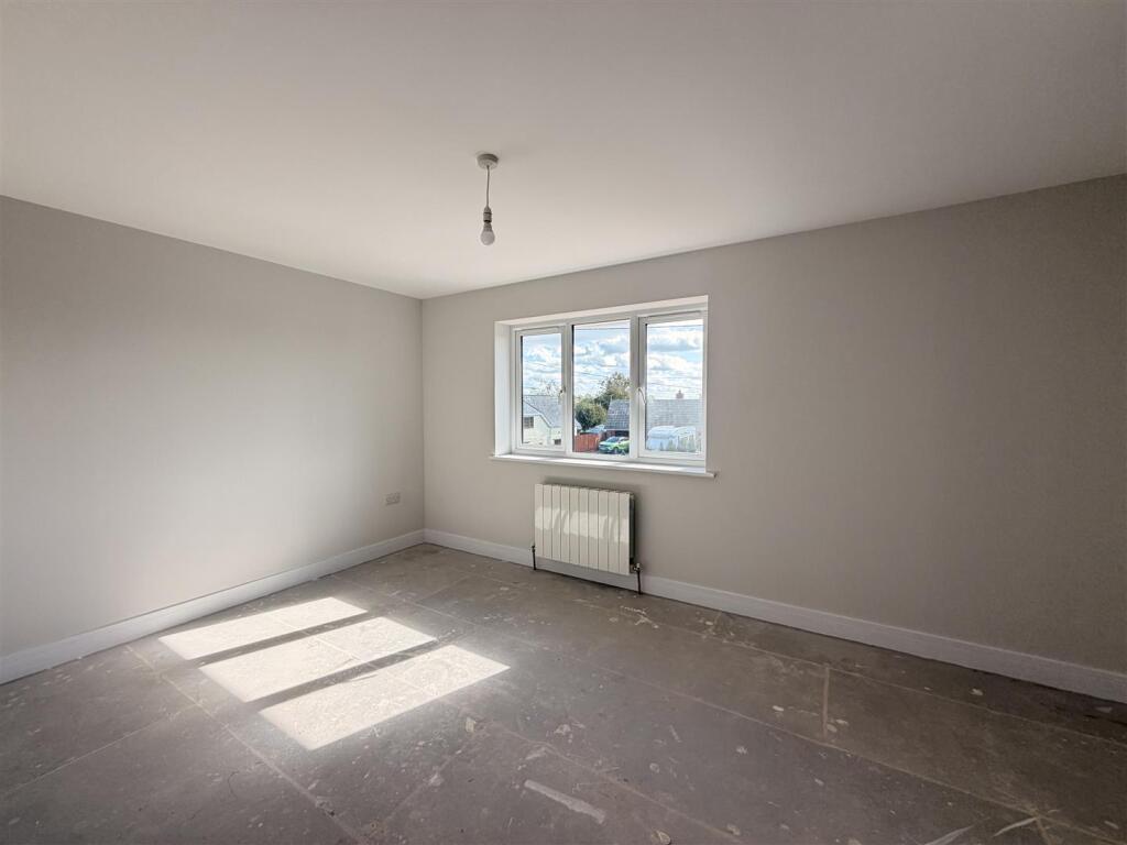 House in Exeter - View 5