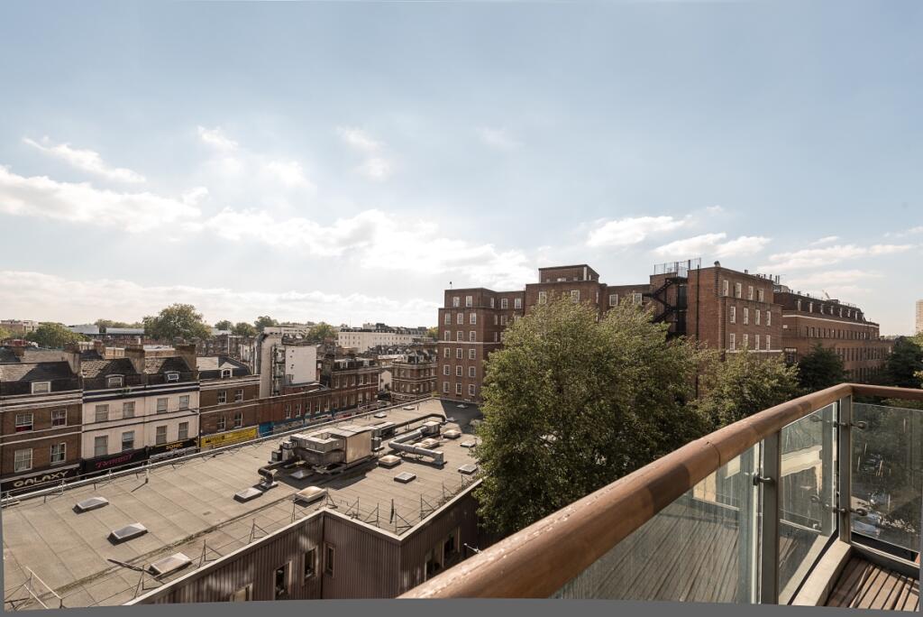 Apartment in London - View 4