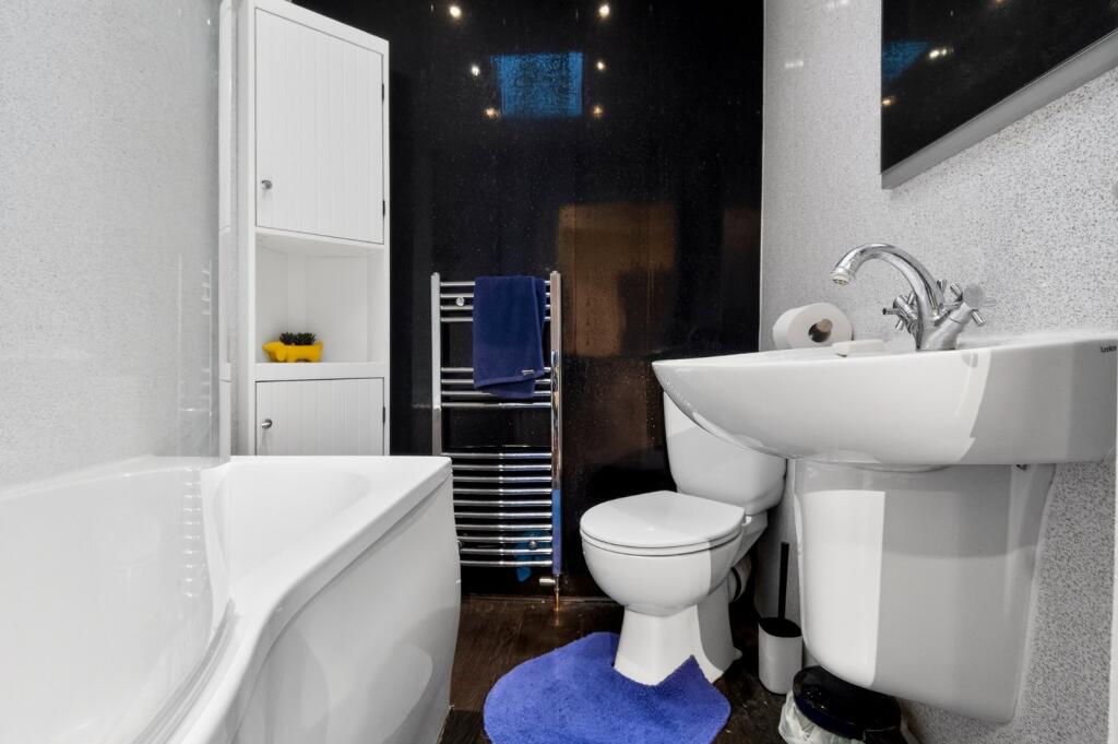 Additional image 17 of Scholes Lane, Scholes, Cleckheaton, BD19