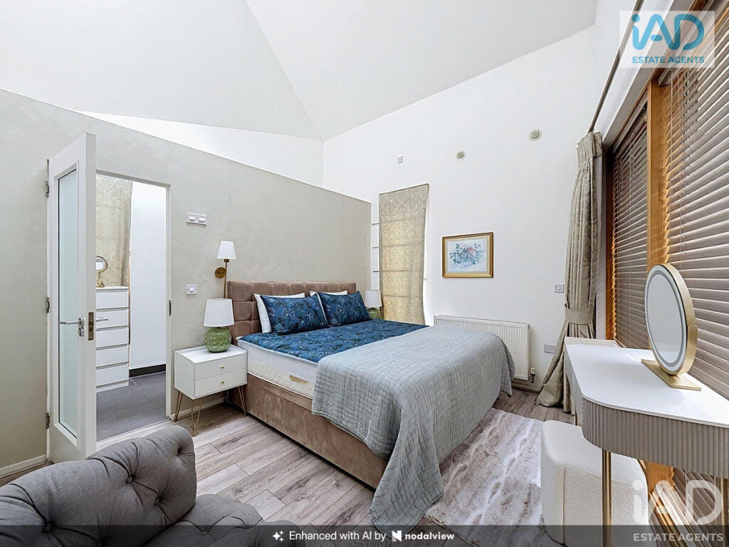 House in Harlow, Newhall - View 5