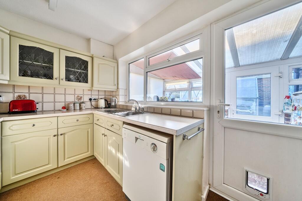 House in Chichester, Midhurst - View 4