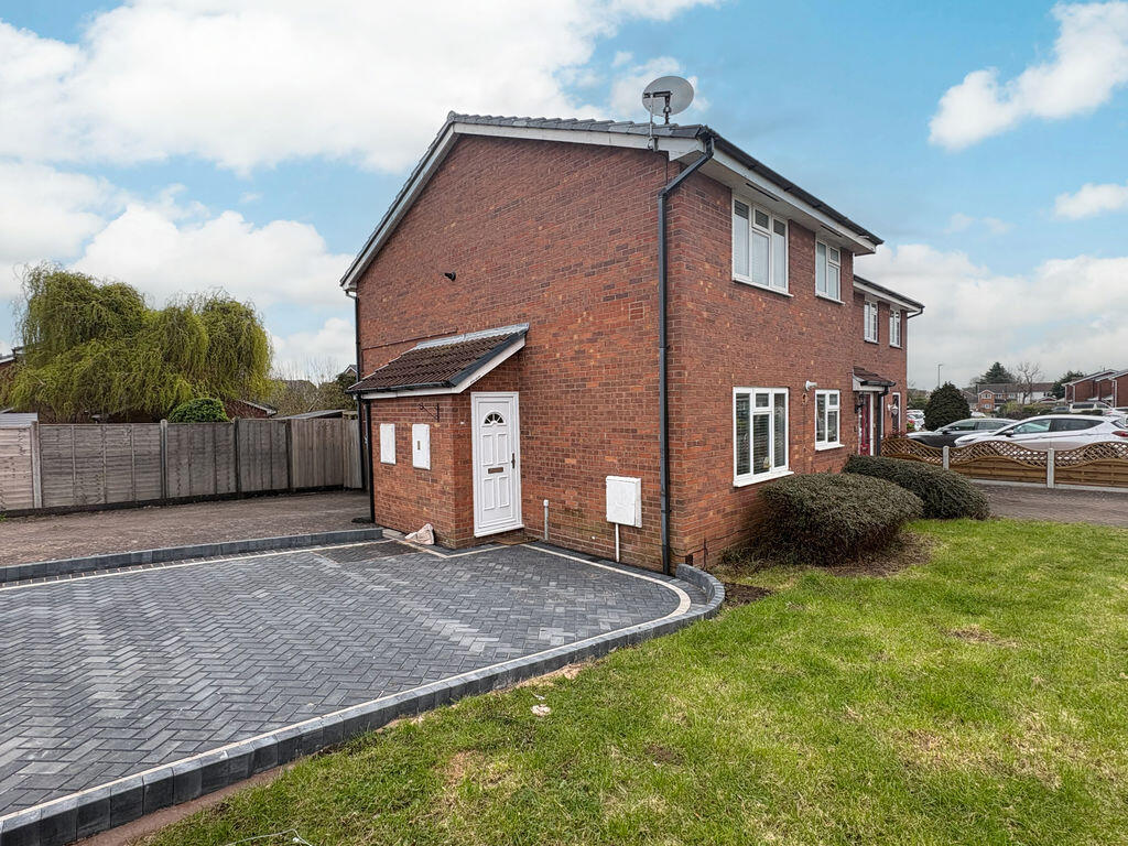 Main image of property: The Riddings, Walmley, Sutton Coldfield B76 1RW