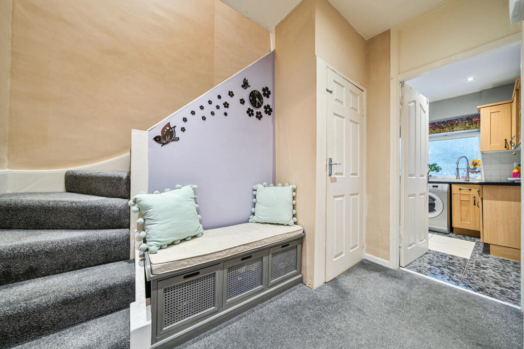 Long Lane, Bexleyheath - More