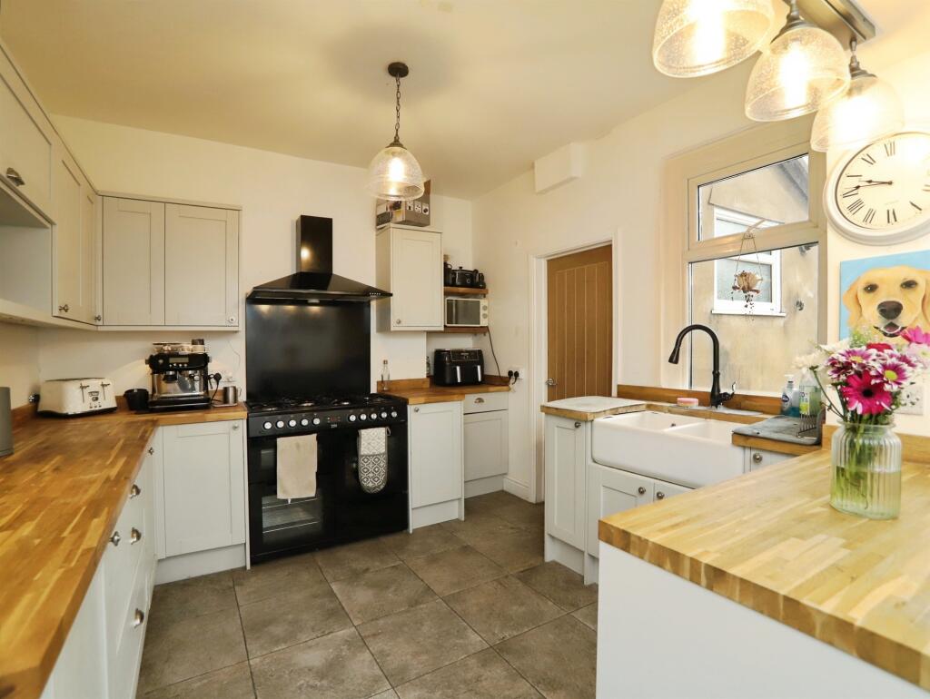 House in Cardiff - View 3