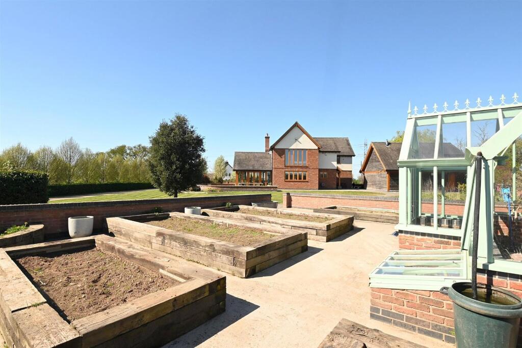 Additional image 32 of Portway House & Annexe, Portway Lane, Harlaston, B79