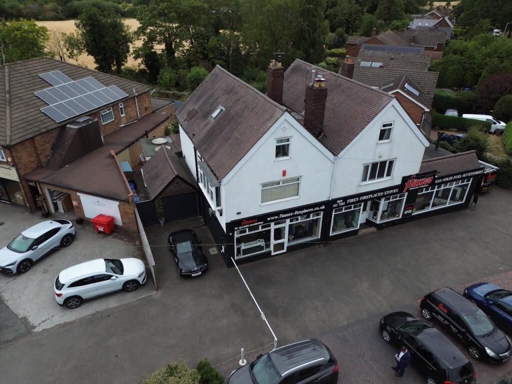 Main image of property: 4 Little Aston Lane, Sutton Coldfield, B74 3UF