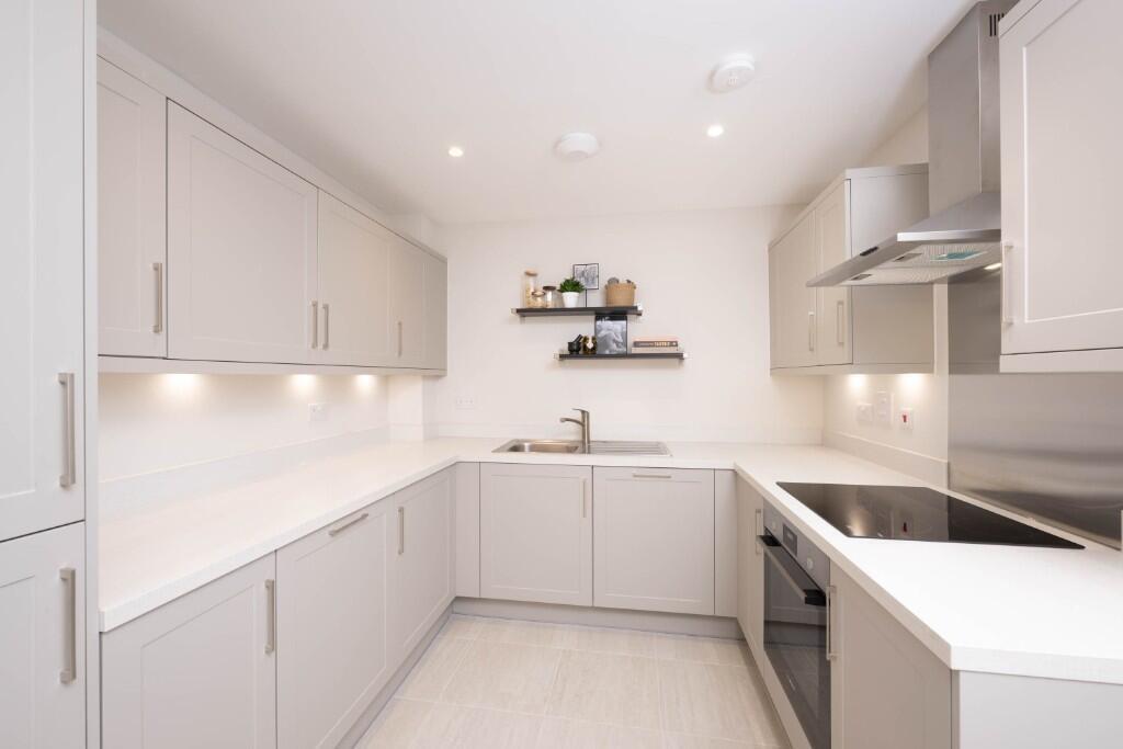 Scocles Road, 
Minster on Sea, 
Kent, 
ME12 3SN photo 3