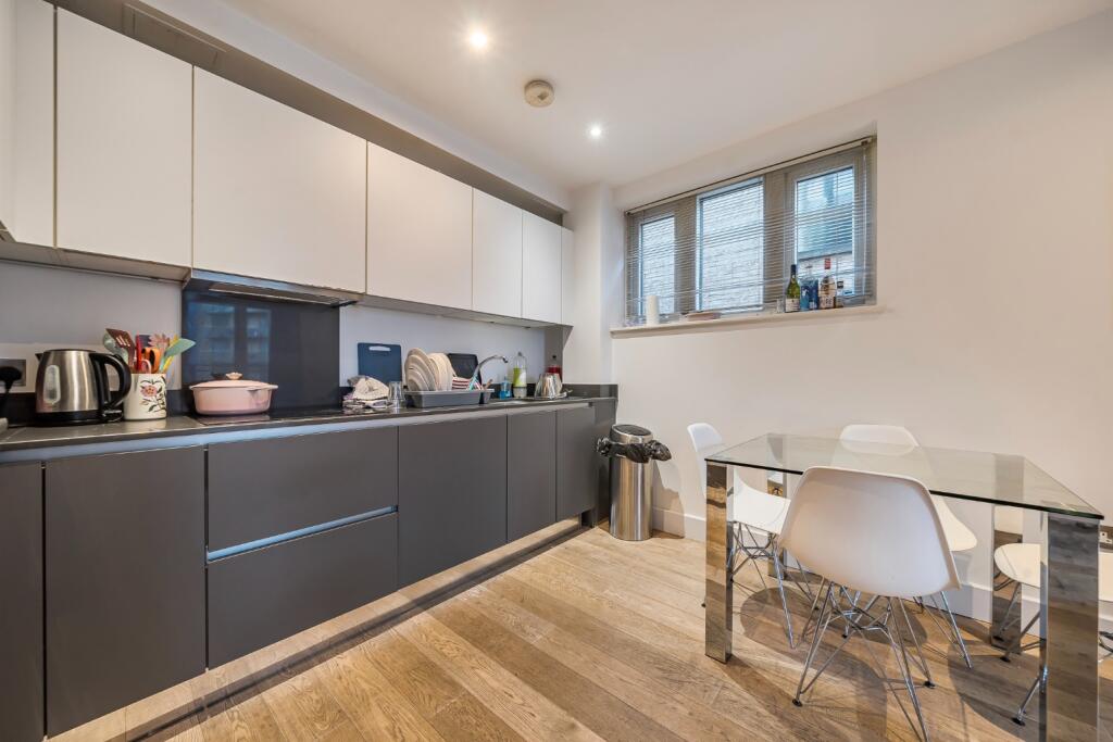 Apartment in London, Greenwich Town Centre, Royal Borough of Greenwich - View 5