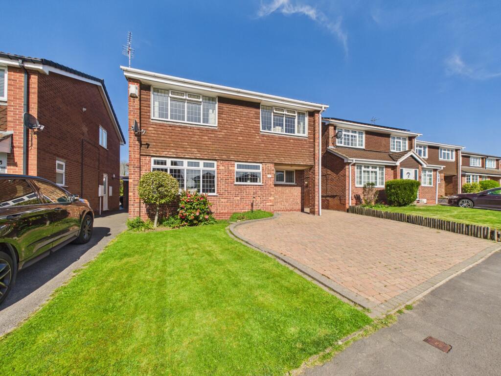 Main image of property: Inglewood Avenue, Mickleover