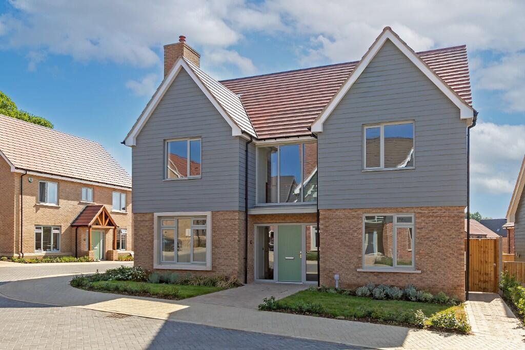 Main image of property: CHEQUER TREE WAY,
Maulden,
MK45 2PW