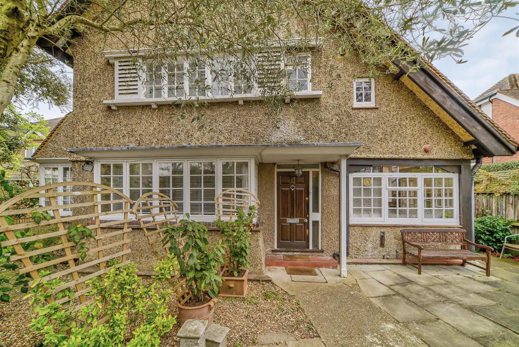 Main image of property: Nepean Street, Putney, SW15
