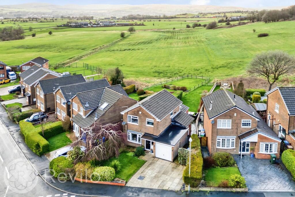 Weir Road, Milnrow, OL16 photo 2