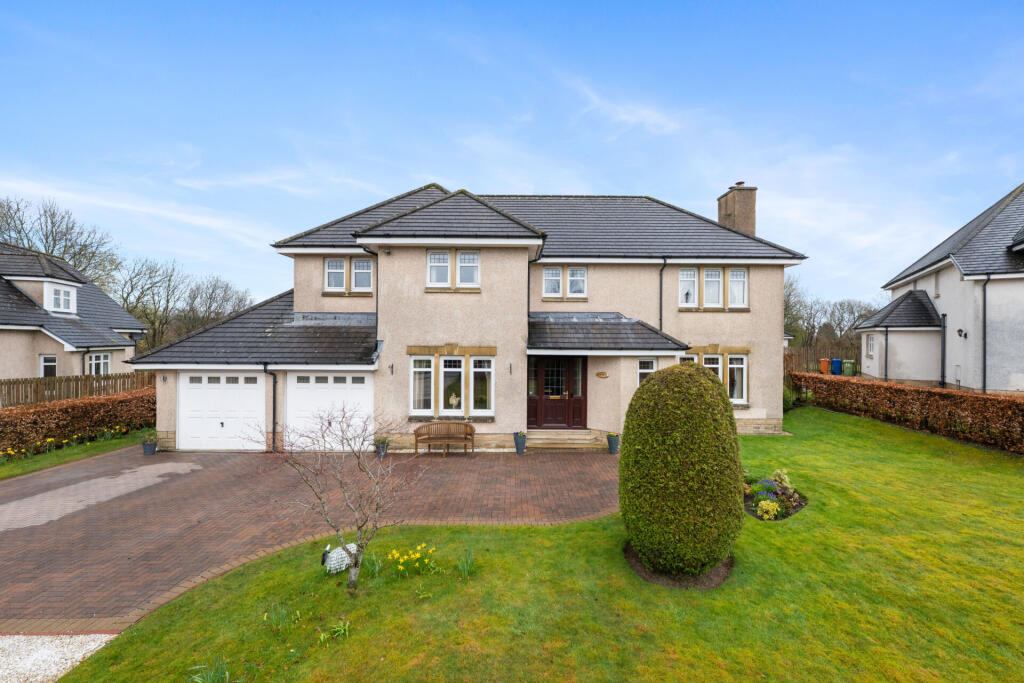 Main image of property: 11 Paterson’s Laun, Balmore, G64 4AN