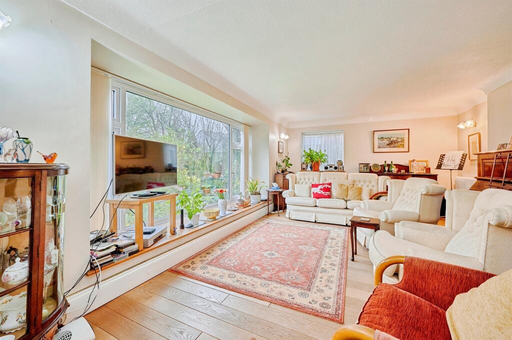 Wicken Road, Newport, Saffron Walden photo 2