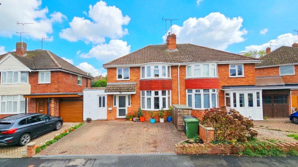 3-bed semi-detached on Moreland Avenue, Hereford, £339,950
