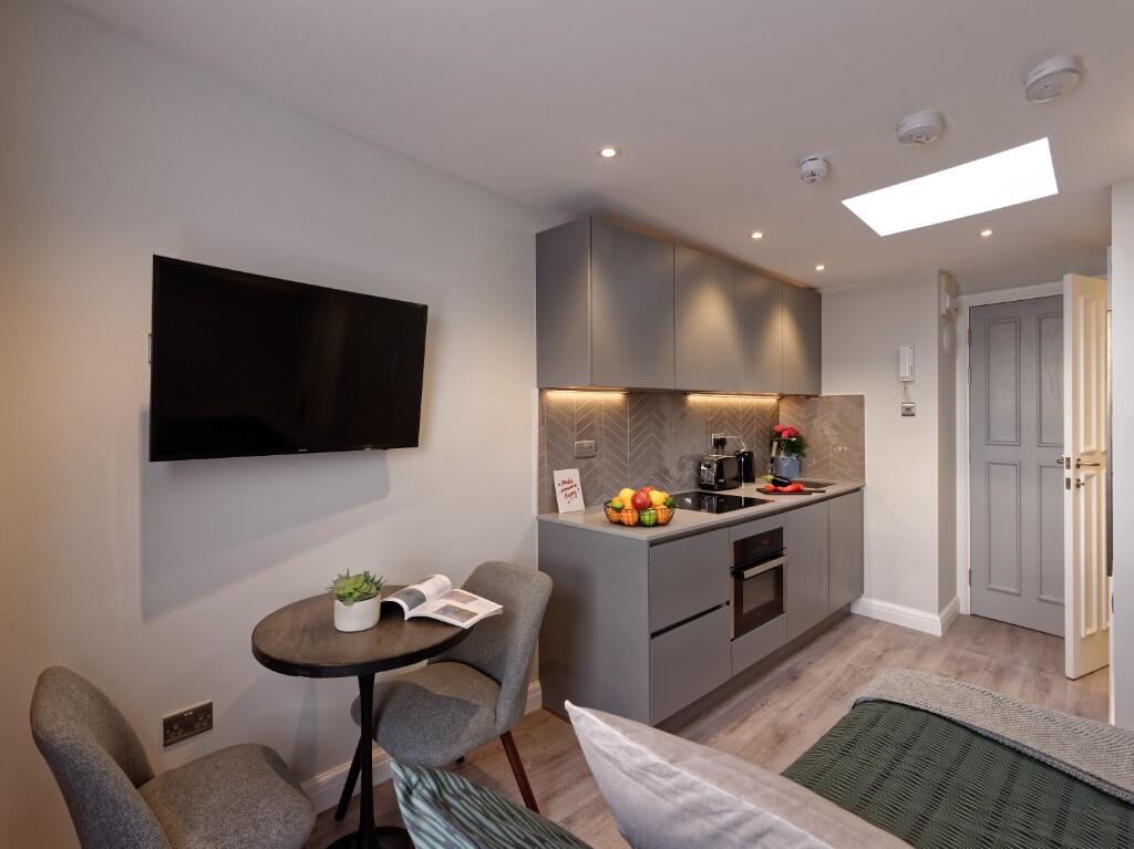 Studio flat for rent