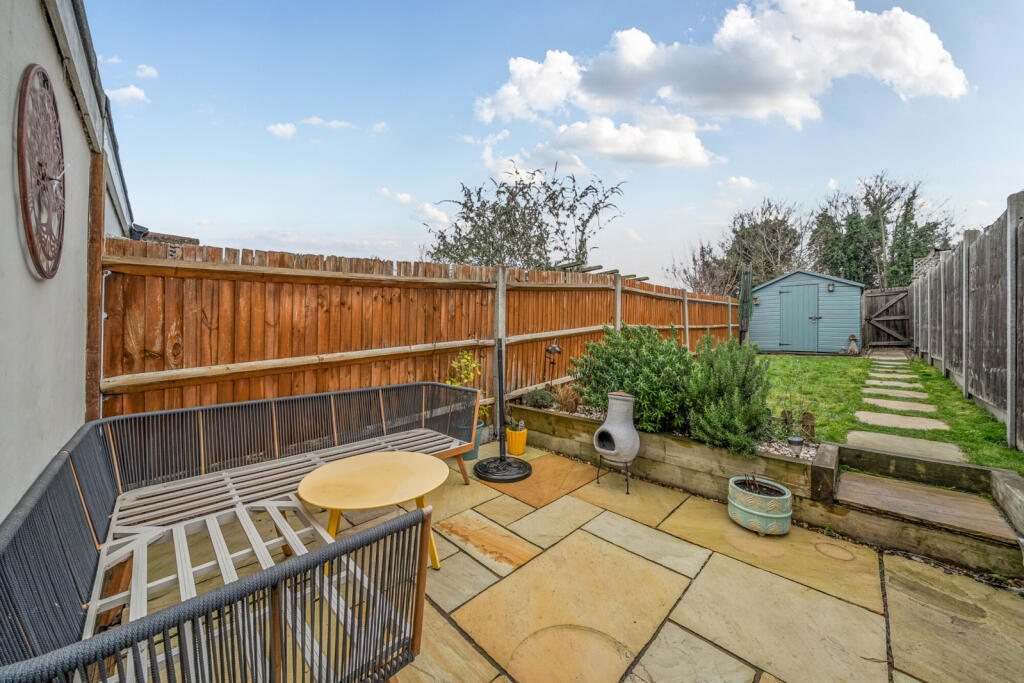 House in Dartford, Stone - View 6