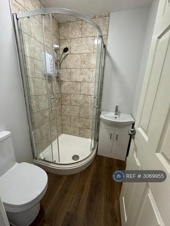 Apartment in Nuneaton and Bedworth, Abbey Green - View 4